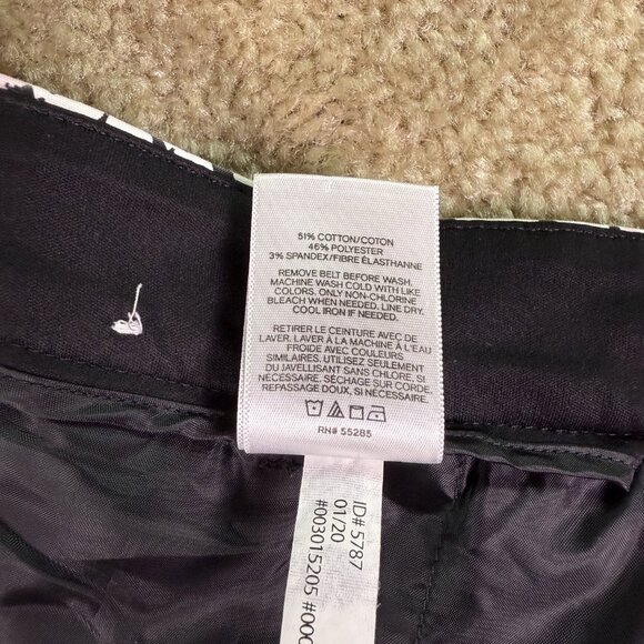 EXPRESS Shorts Women's Shortie High Rise Shorts Size 4 29 x 3 Floral E675 - Picture 5 of 10